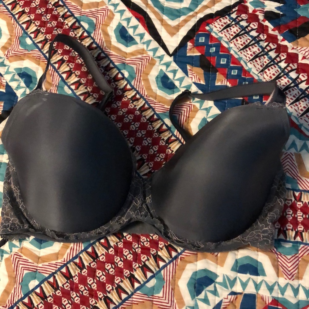 Never been worn Charcoal grey Victoria Secret bra